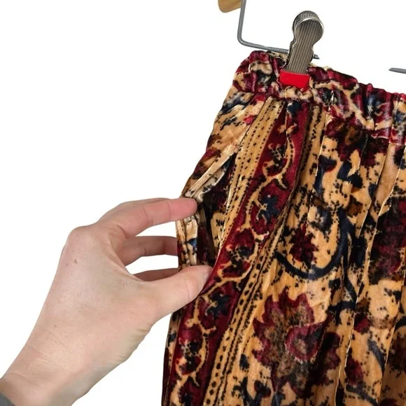 MES DEMOISELLES Cyrus Velvet Floral Pants